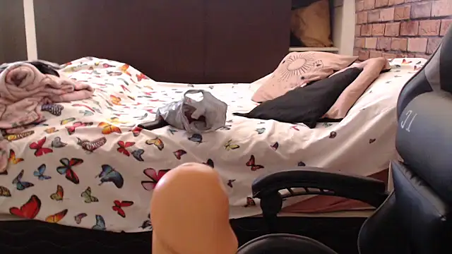 loirascorpio online show from 03-24-26, 02:55