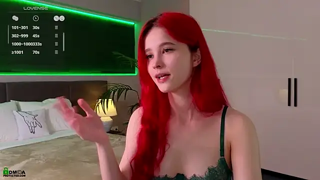 Rina Red online show from 09-20-25, 01:39