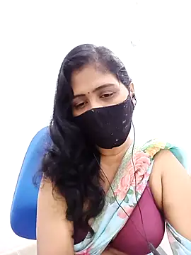 Snapshot of Lucky-Deepthi chatting on 10-19-25, 12:55 Lucky-Deepthi online show from 10-19-25, 12:55