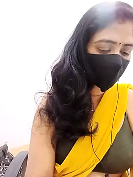 Lucky-Deepthi online show from 12-21-25, 05:42