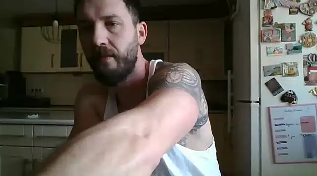 Snapshot of realdilf chatting on 03-11-25, 08:09 realdilf online show from 03-11-25, 08:09