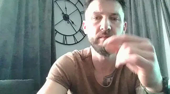 Snapshot of realdilf chatting on 03-15-25, 10:13 realdilf online show from 03-15-25, 10:13