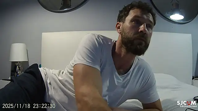 Snapshot of realdilf chatting on 11-18-25, 09:19 realdilf online show from 11-18-25, 09:19