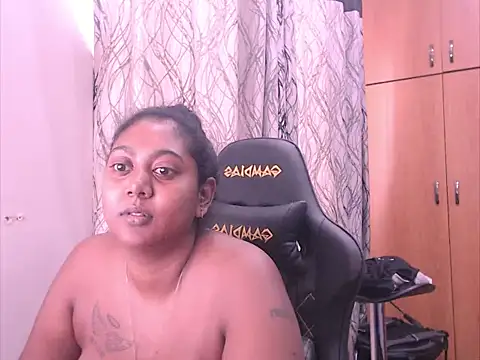 Snapshot of Indian_Ruby99 chatting on 02-08-25, 09:24 Indian Ruby99 online show from 02-08-25, 09:24