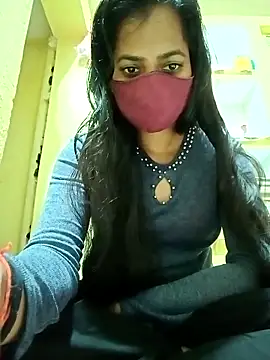 Snapshot of Pooja_cut chatting on 02-24-25, 03:53 Pooja cut online show from 02-24-25, 03:53