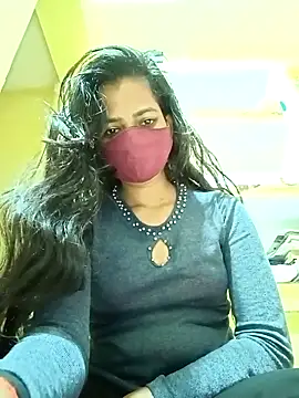 Snapshot of Pooja_cut chatting on 03-01-25, 01:00 Pooja cut online show from 03-01-25, 01:00