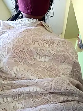 Snapshot of Pooja_cut chatting on 03-06-25, 04:30 Pooja cut online show from 03-06-25, 04:30