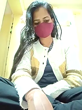 Snapshot of Pooja_cut chatting on 03-09-25, 01:46 Pooja cut online show from 03-09-25, 01:46