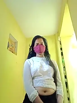 Snapshot of Pooja_cut chatting on 03-13-25, 12:35 Pooja cut online show from 03-13-25, 12:35