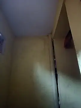 Snapshot of Pooja_cut chatting on 10-04-25, 12:14 Pooja cut online show from 10-04-25, 12:14