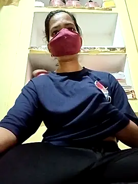 Snapshot of Pooja_cut chatting on 11-02-25, 04:53 Pooja cut online show from 11-02-25, 04:53