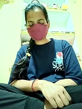 Snapshot of Pooja_cut chatting on 11-04-25, 05:12 Pooja cut online show from 11-04-25, 05:12