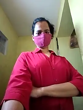 Snapshot of Pooja_cut chatting on 11-05-25, 11:32 Pooja cut online show from 11-05-25, 11:32