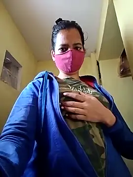 Snapshot of Pooja_cut chatting on 11-07-25, 01:49 Pooja cut online show from 11-07-25, 01:49