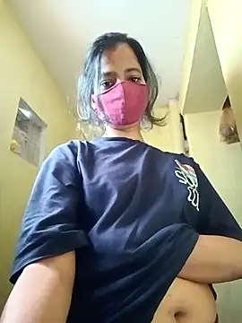 Snapshot of Pooja_cut chatting on 11-13-25, 02:10 Pooja cut online show from 11-13-25, 02:10