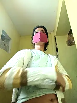 Snapshot of Pooja_cut chatting on 11-29-25, 03:09 Pooja cut online show from 11-29-25, 03:09