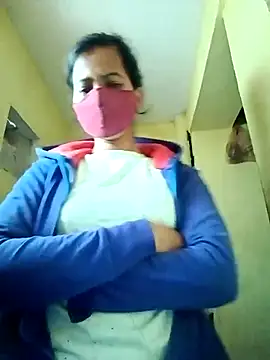 Snapshot of Pooja_cut chatting on 12-05-25, 01:47 Pooja cut online show from 12-05-25, 01:47