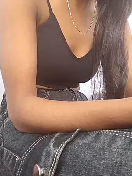 Barbie 183 online show from 02-18-25, 05:31