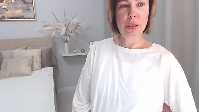 AnnyUBright online show from 03-20-25, 02:53