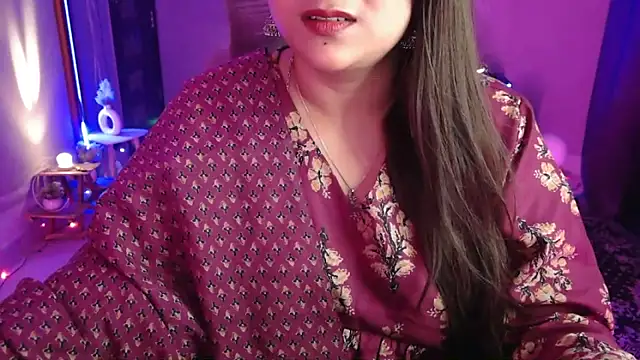 Mitikaa online show from 10-18-25, 03:13