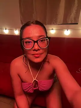 MadameNat online show from 02-02-25, 04:15