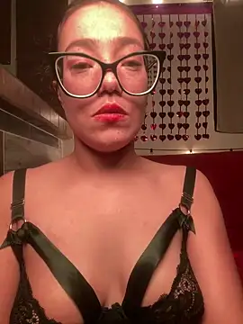 MadameNat online show from 03-01-25, 07:30