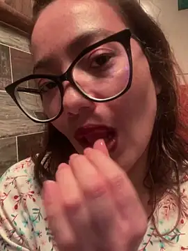 MadameNat online show from 03-14-25, 09:35