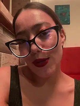 MadameNat online show from 03-17-25, 03:03