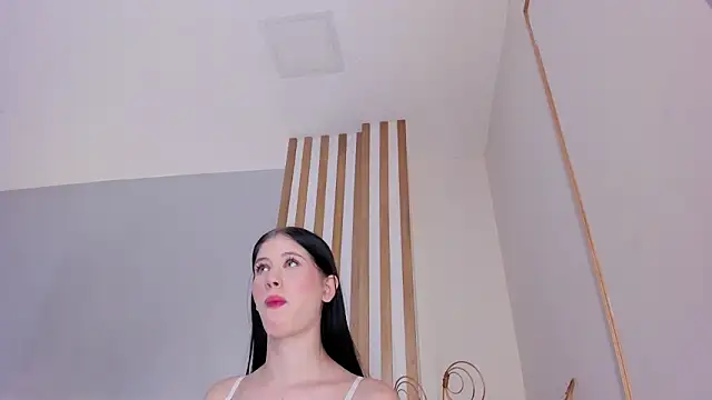 sara  jones gh online show from 02-15-26, 06:15