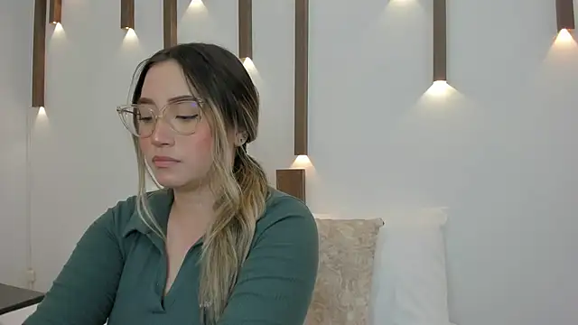 antonella cutie  online show from 01-27-25, 12:16