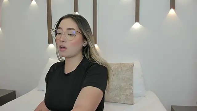 antonella cutie  online show from 01-29-25, 12:02