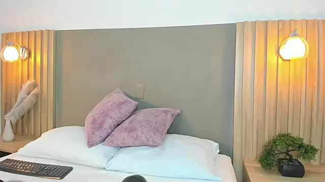 antonella cutie  online show from 03-12-25, 12:57