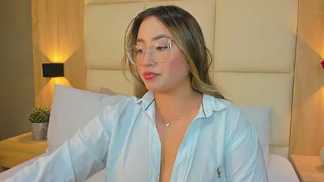 antonella cutie  online show from 12-17-25, 12:11