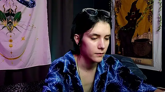 Hyeon Jin online show from 01-20-25, 12:36