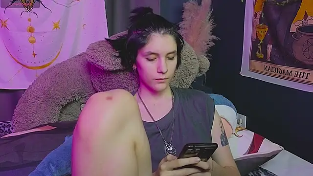 Hyeon Jin online show from 01-22-25, 04:44