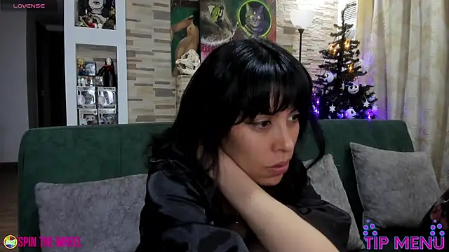 shamelesss  online show from 12-16-25, 02:27