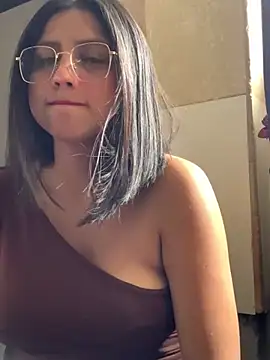 Adrianisx online show from 01-24-25, 04:17