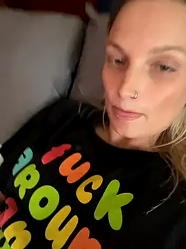 justpeachybaby online show from 09-30-25, 08:58