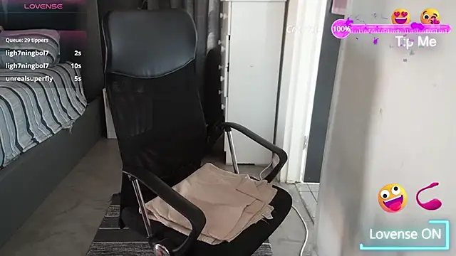 boeslaboes1 online show from 03-21-25, 09:23