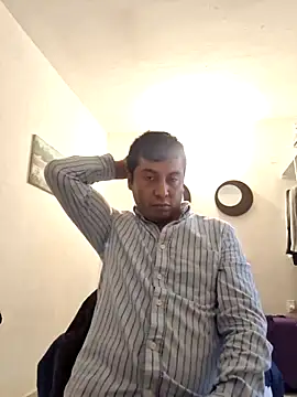 Snapshot of ricgove chatting on 01-06-25, 12:27 ricgove online show from 01-06-25, 12:27