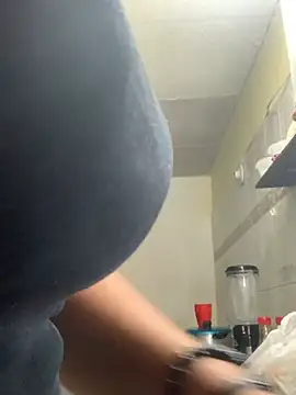 Snapshot of giselao chatting on 02-24-25, 01:02 giselao online show from 02-24-25, 01:02