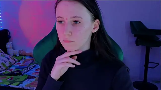 Snapshot of mon_lola chatting on 03-12-25, 05:49 mon lola online show from 03-12-25, 05:49