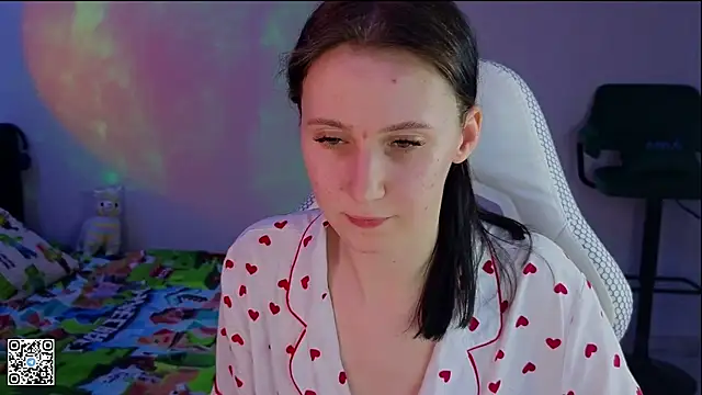 Snapshot of mon_lola chatting on 03-14-25, 05:24 mon lola online show from 03-14-25, 05:24