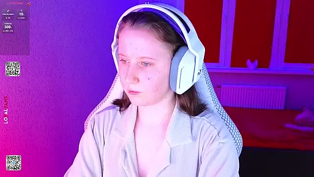 mon lola online show from 02-17-26, 03:40