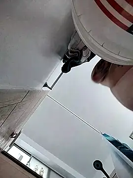 jayjay198080 online show from 03-05-25, 10:43