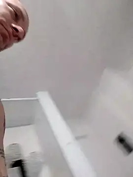 jayjay198080 online show from 03-20-25, 01:37