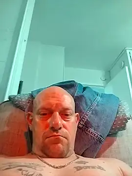 jayjay198080 online show from 03-23-25, 12:04