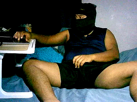 Snapshot of SergCarMX1 chatting on 07-15-26, 05:02 SergCarMX1 online show from 07-15-26, 05:02