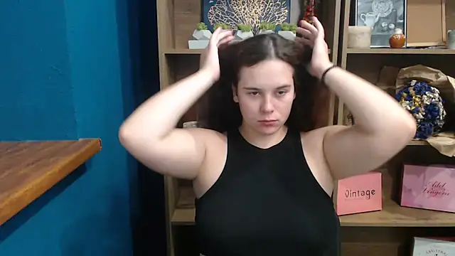 mini girly online show from 09-28-25, 09:36