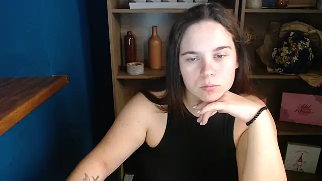 mini girly online show from 09-30-25, 10:09